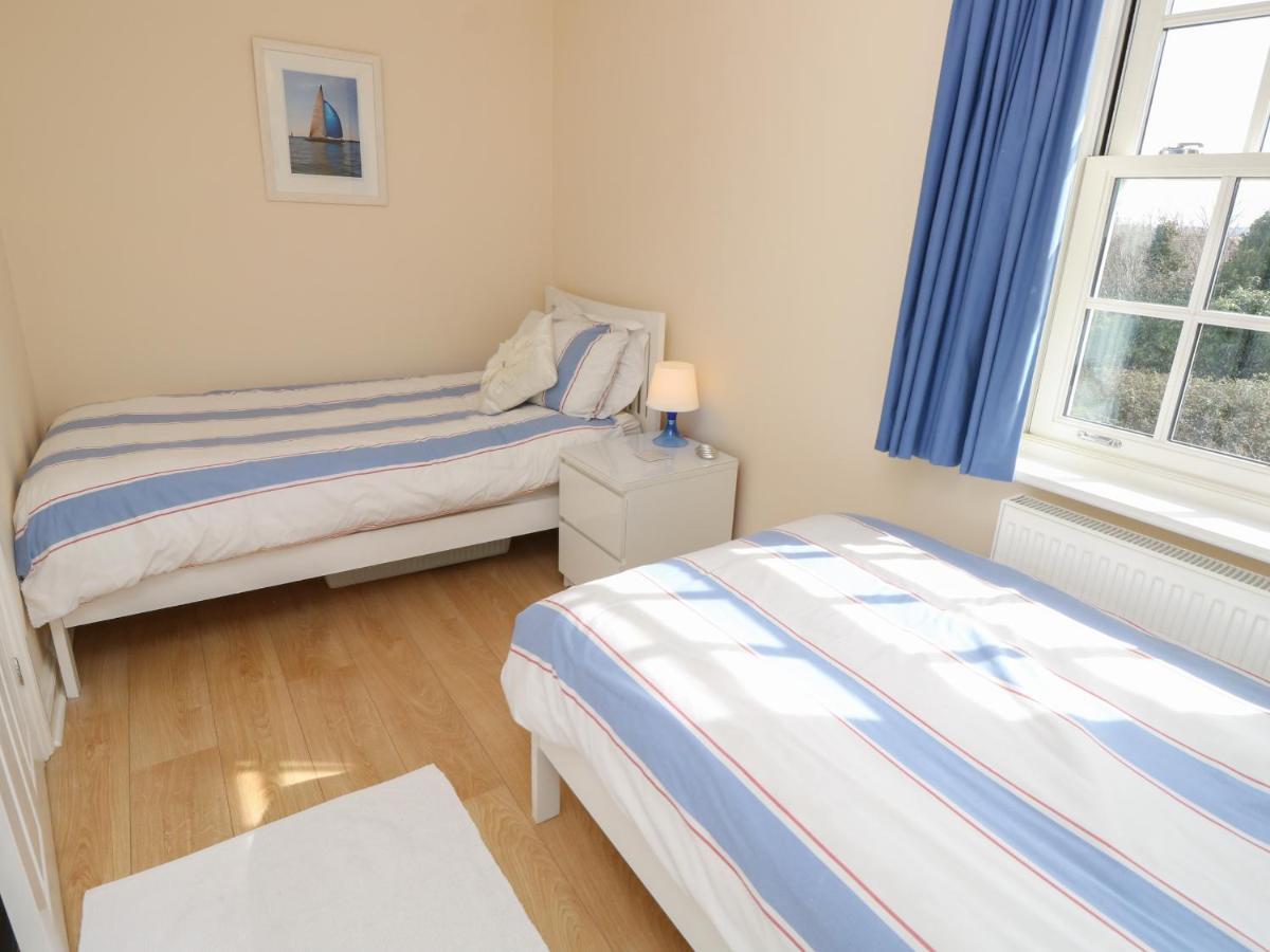 4 The Old Post Office Mews Villa Brading Екстериор снимка